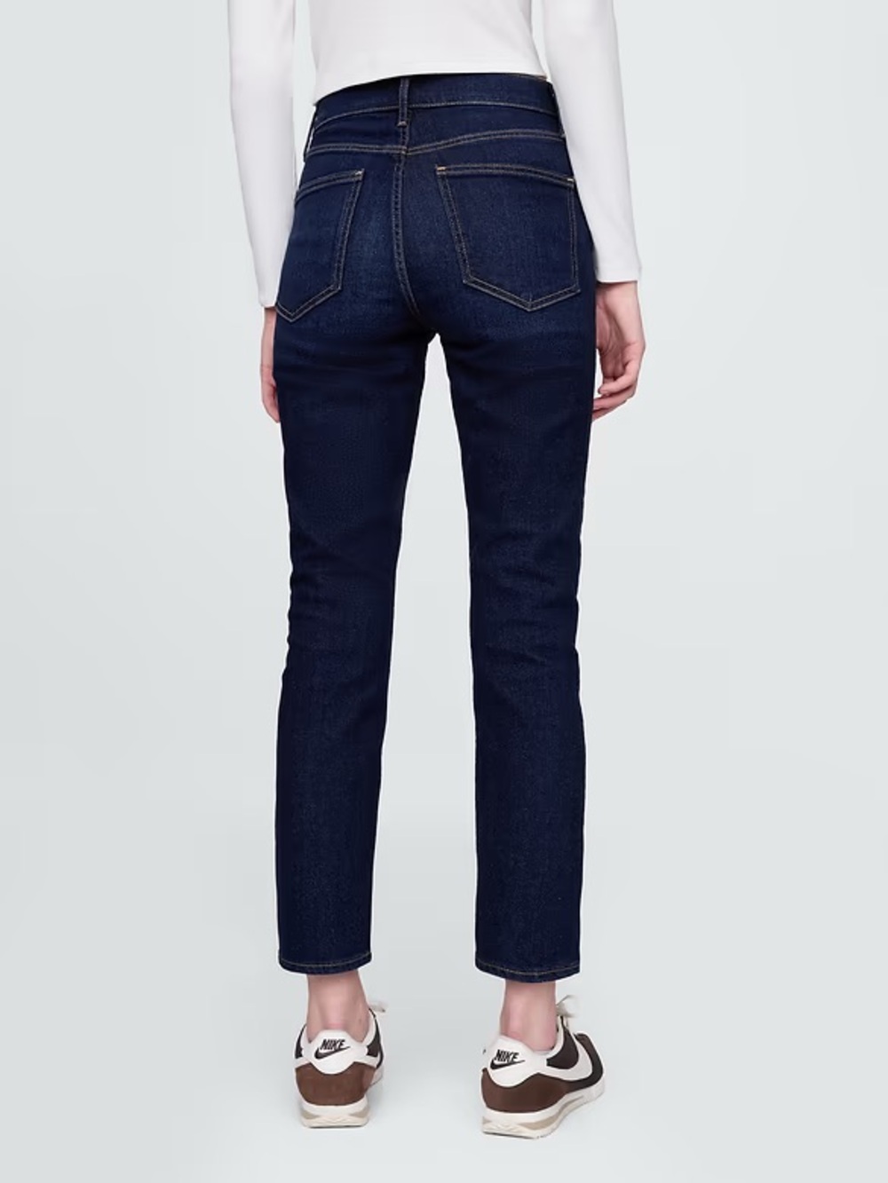 Gap High Rise Vintage Slim Jeans - Color Rinsed - Size 28 or 6 - Picture 4 of 5